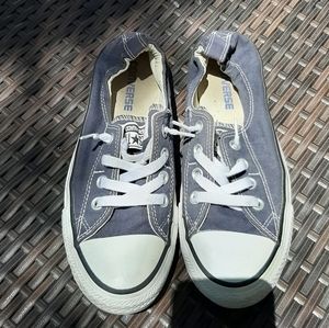 Converse size 7